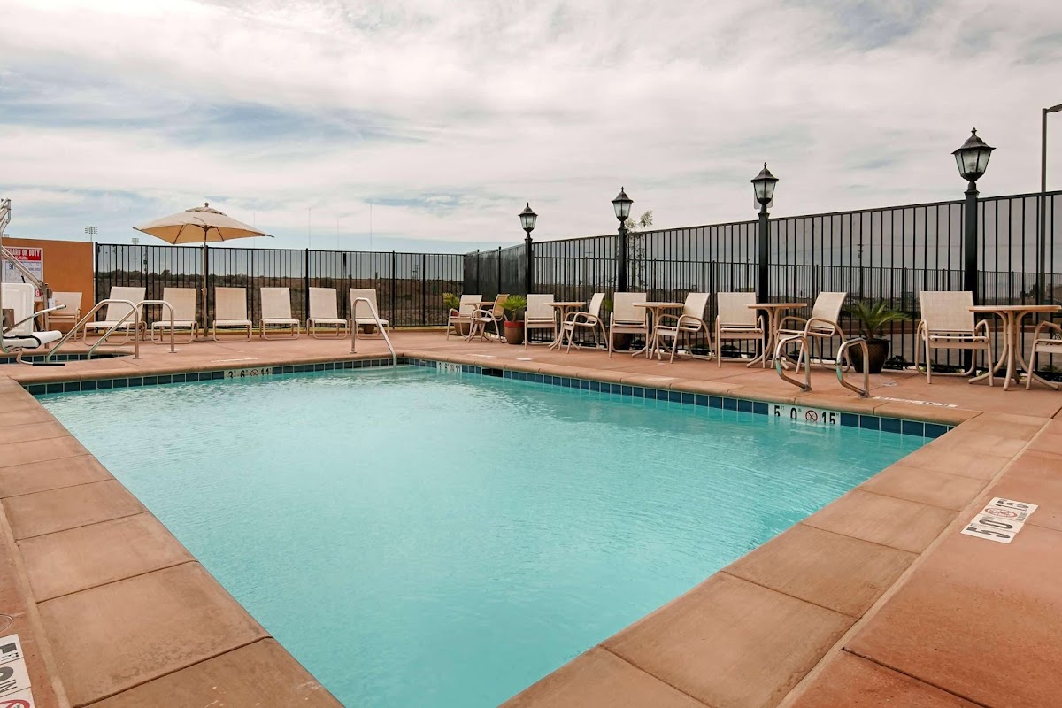 Wyndham Garden Lancaster CA photo 2