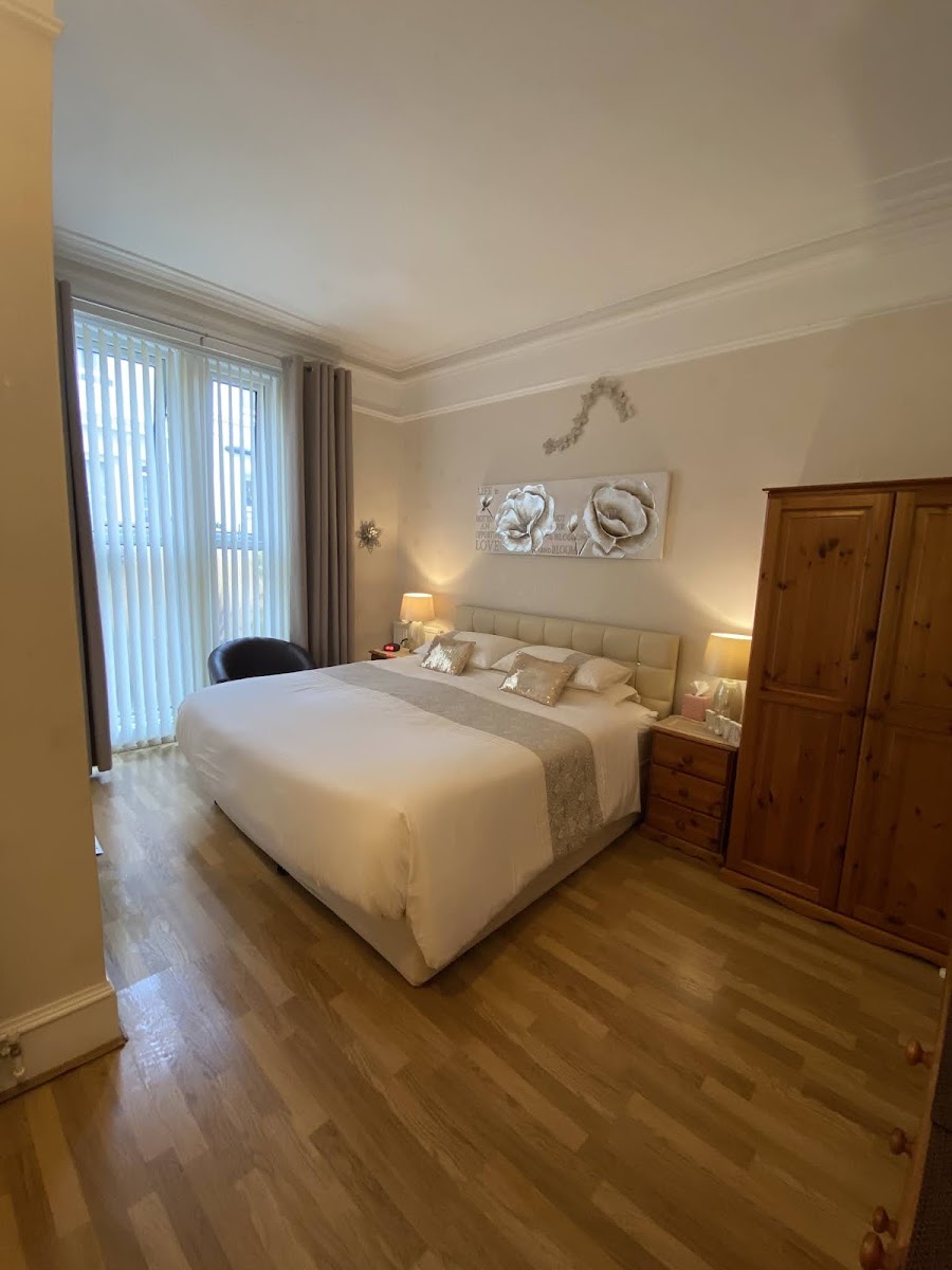 The Crowndale Hotel