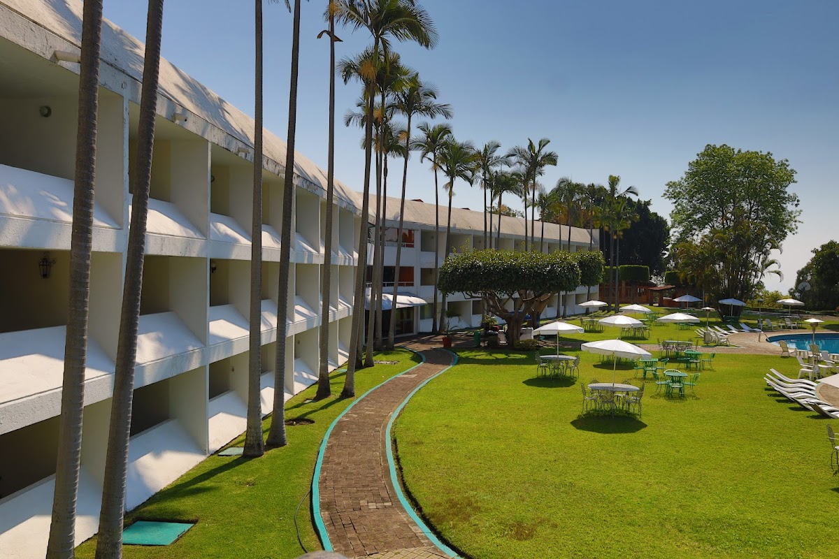 Hotel Aristos Cuernavaca photo 2