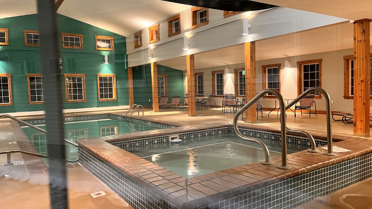 Newport City Inn and Suites photo 3