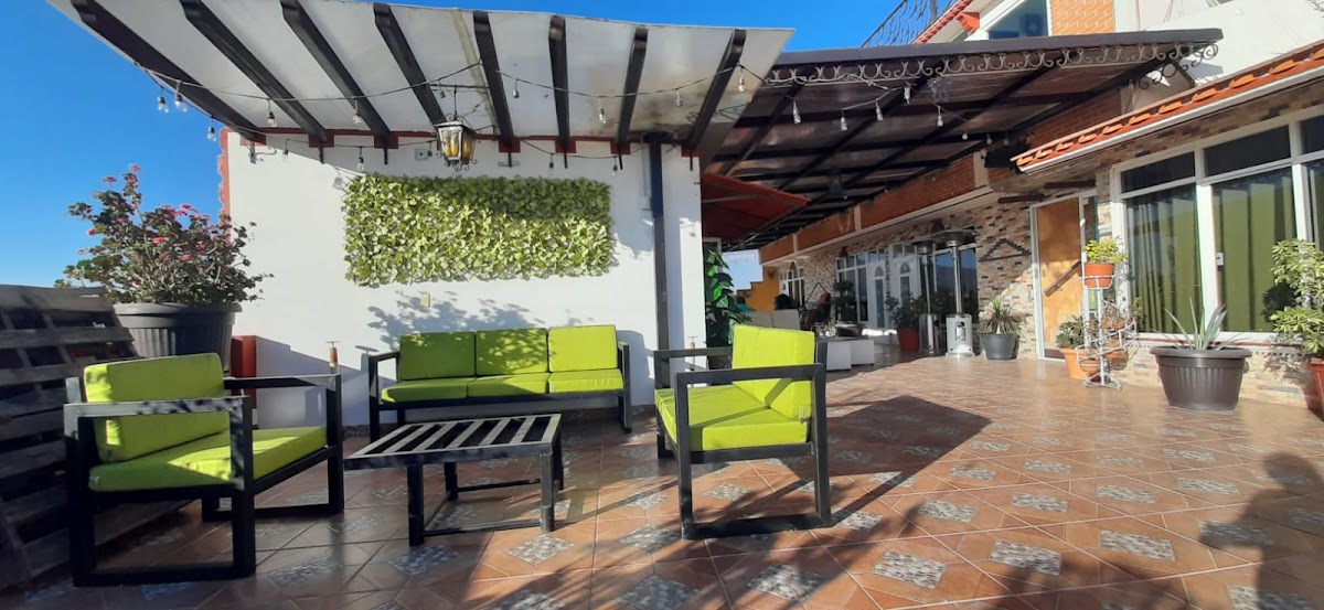 Hotel Villa Victoria Pirámides