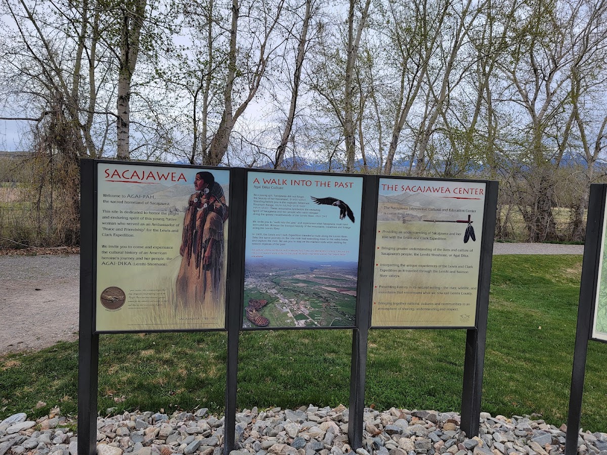 Sacajawea Statue
