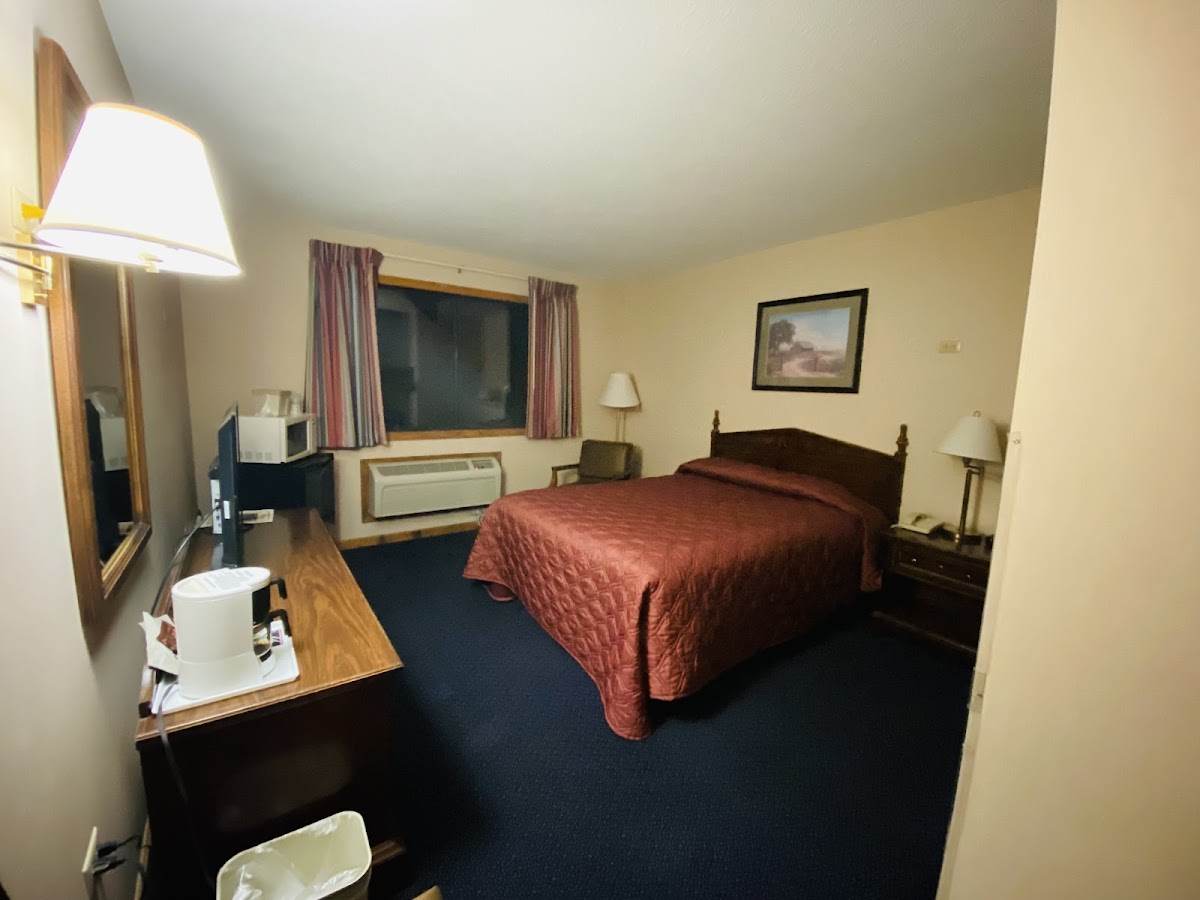 Iron Road Inn photo 2