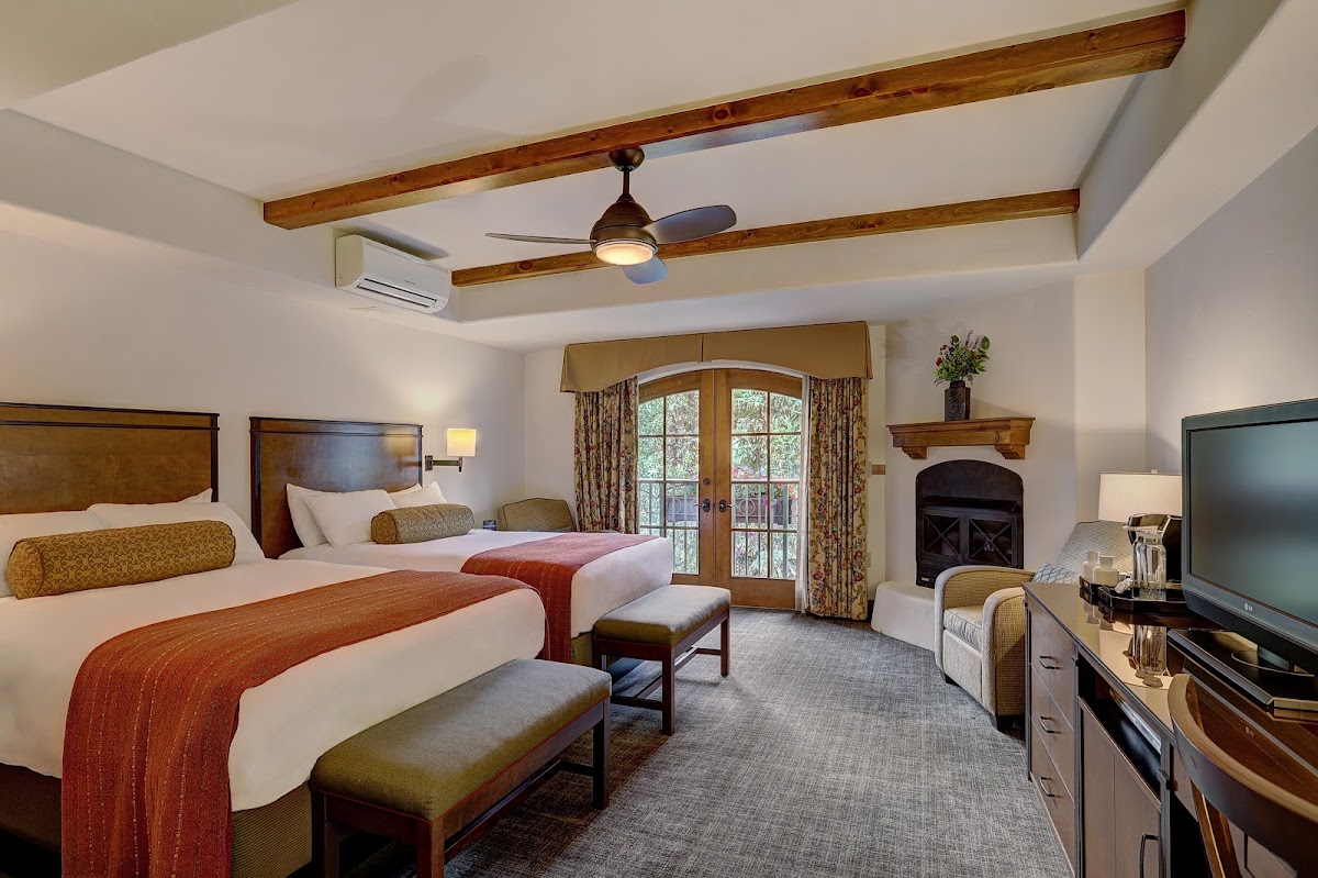 Austria Haus, a Destination by Hyatt Hotel photo 2
