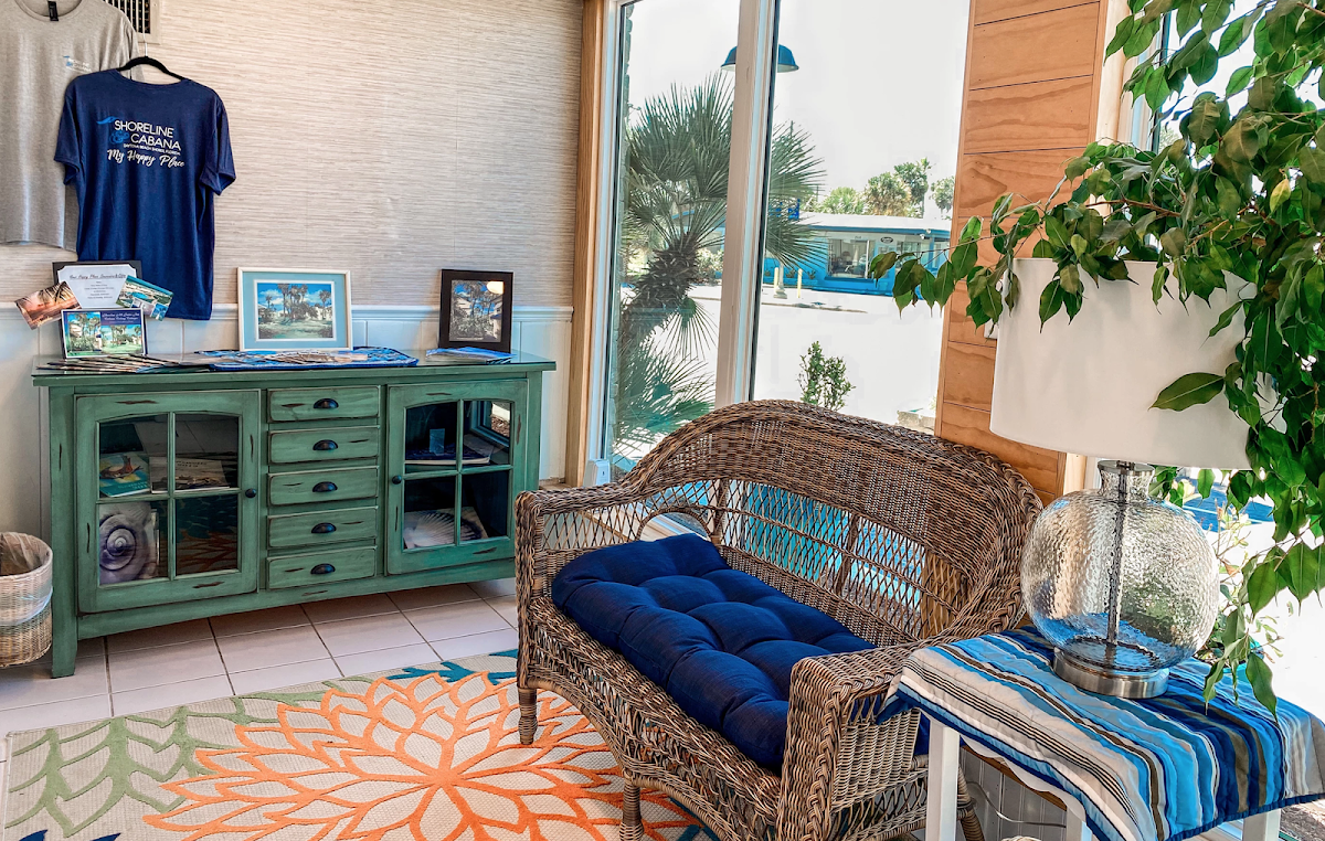Shoreline All Suites Inn & Cabana Colony Cottages photo 2