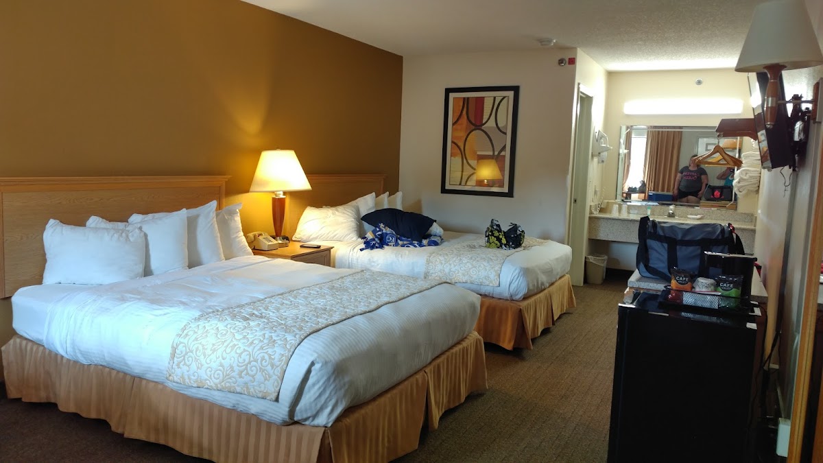 Whispering Hills Inn photo 3
