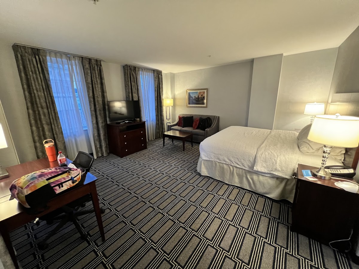 Hampton Inn & Suites Mobile Providence Park/Airport photo 2
