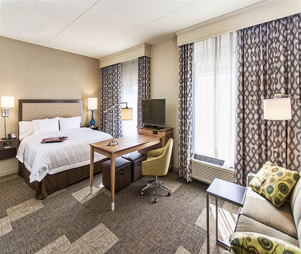Hampton Inn Hibbing photo 2