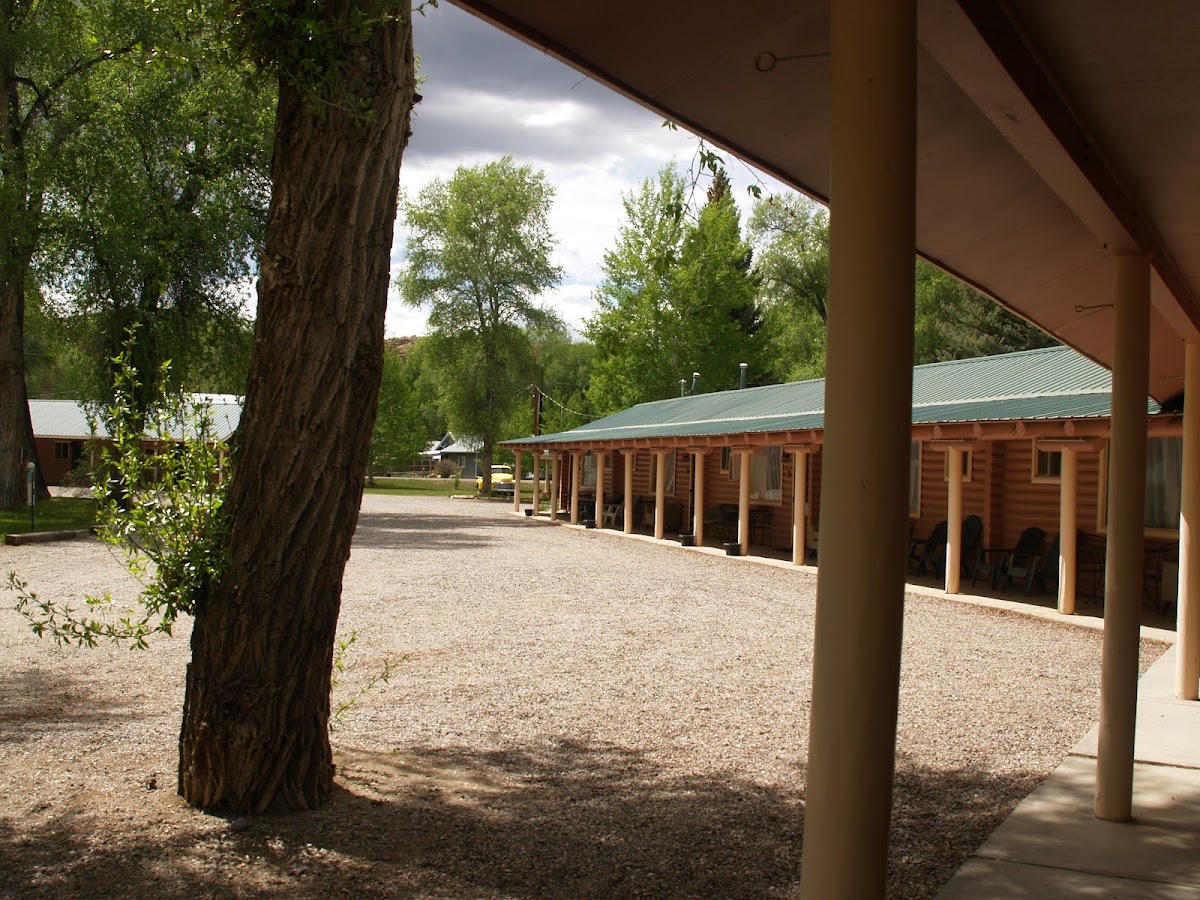 Island Acres Resort Motel