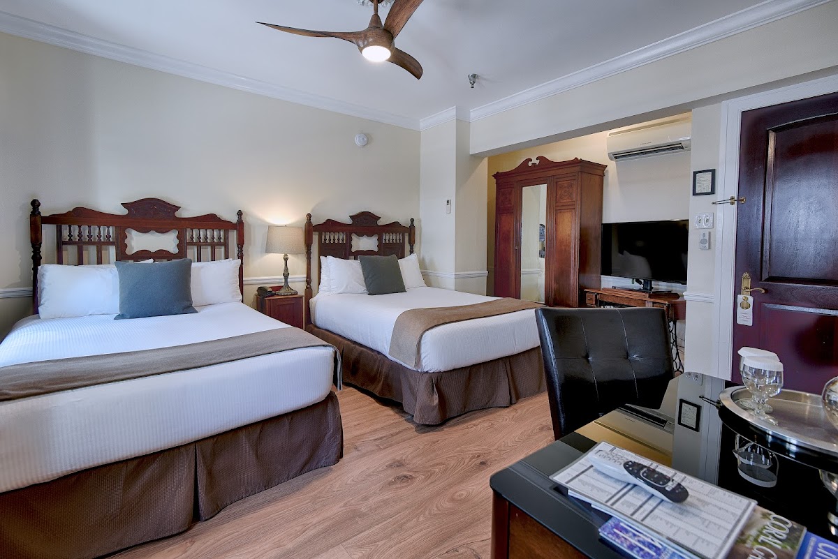 Hotel St. Michel photo 2