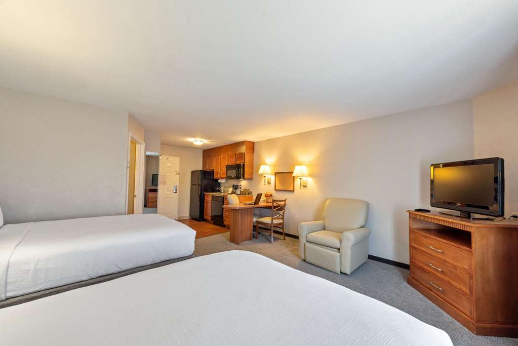 Extended Stay America Suites- Houston - IAH Airport photo 2