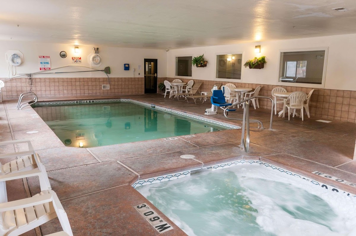 Quality Suites Albuquerque Airport photo 3