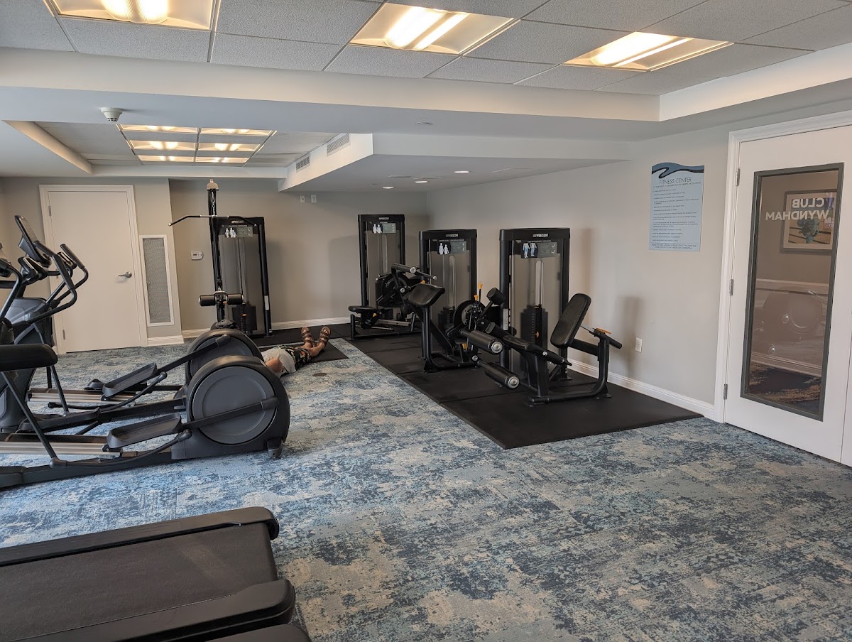 Club Wyndham Oceanside Pier Resort photo 3