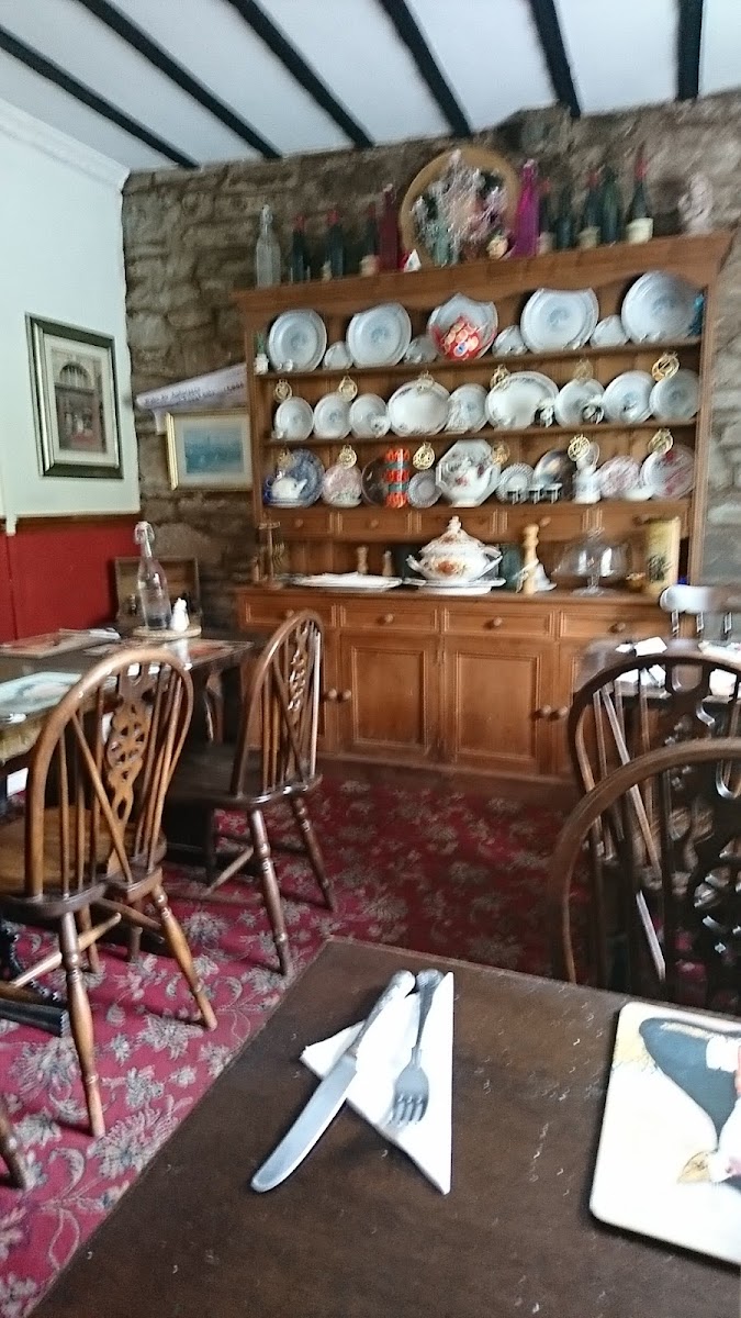 The Bridgend Inn (Llyswen) photo 3