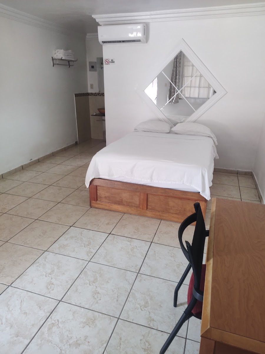 Hotel Hangares photo 2