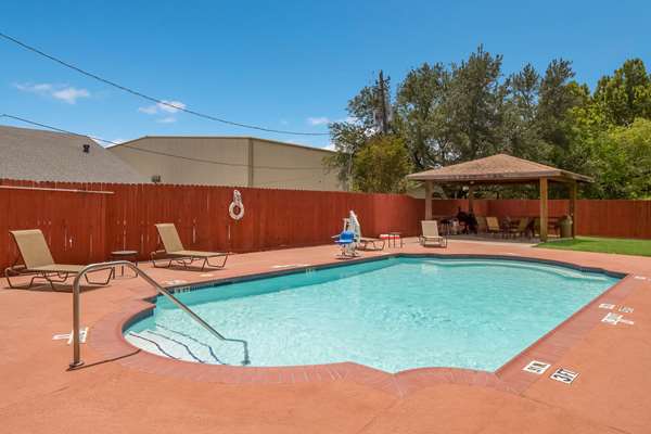Quality Inn Baytown - Houston East photo 3
