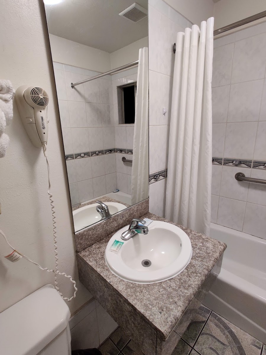 Motel 6 Glendale, CA – Pasadena Burbank Los Angeles photo 2