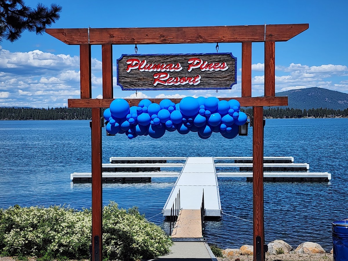 Plumas Pines Resort & Bar photo 2