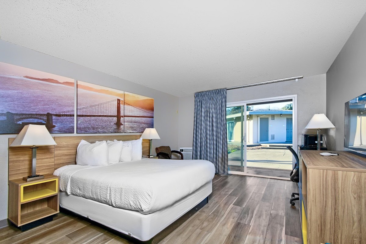 Days Inn by Wyndham Novato/San Francisco photo 2