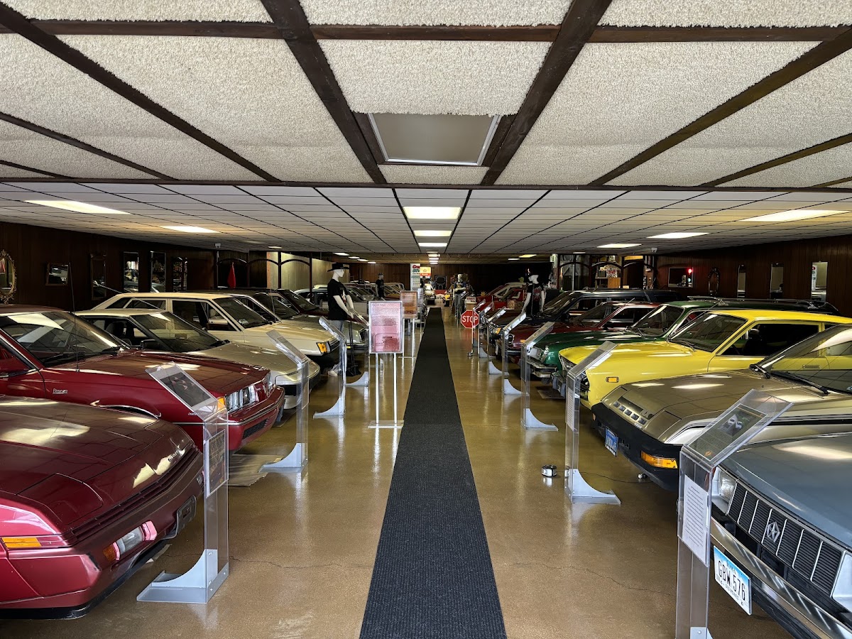 Crazy 80's Car Museum