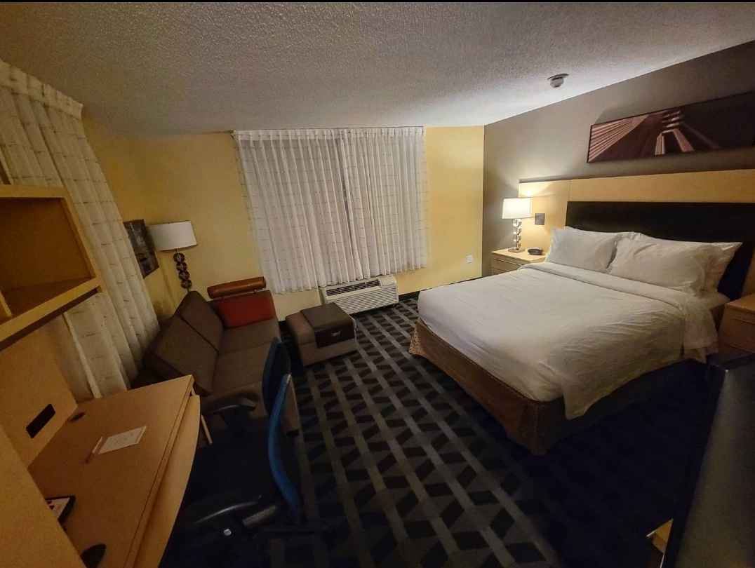 TownePlace Suites by Marriott Pensacola photo 2