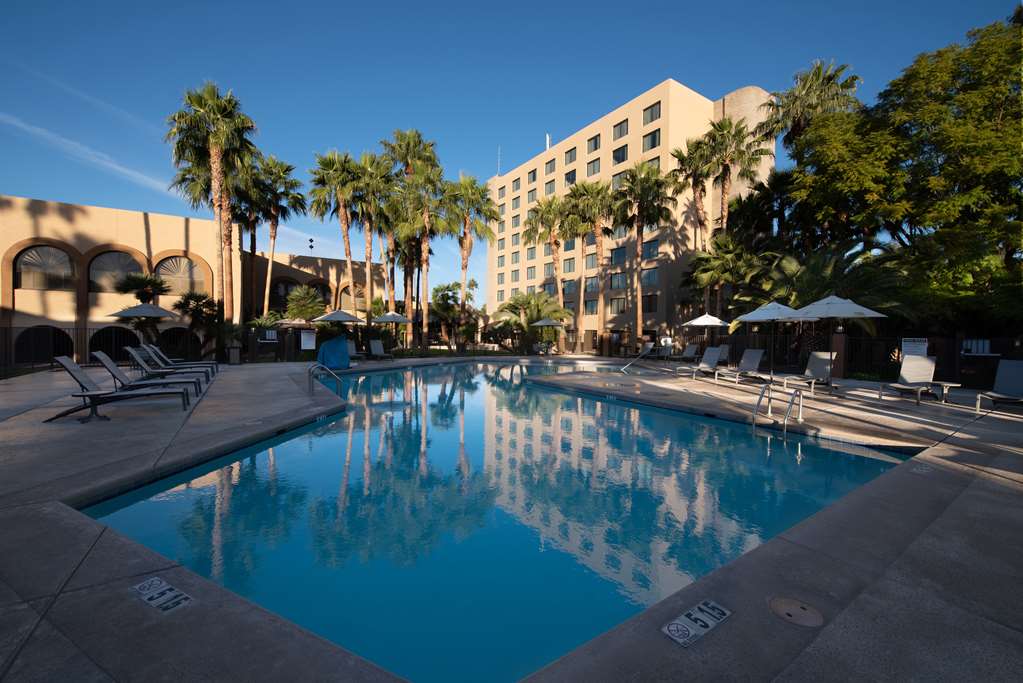DoubleTree by Hilton Hotel Tucson - Reid Park
