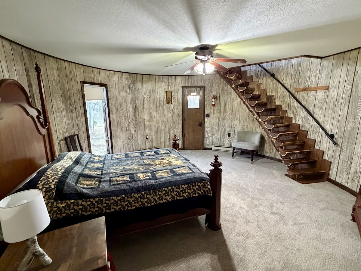 Cozy Oaks Lodge photo 2