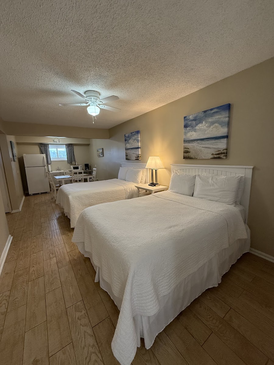 Point Pleasant Manor photo 3