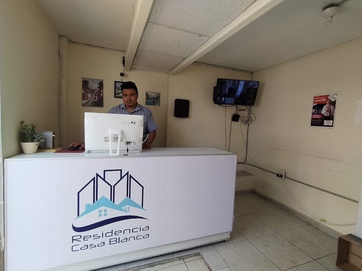 RESIDENCIA CASA BLANCA photo 2