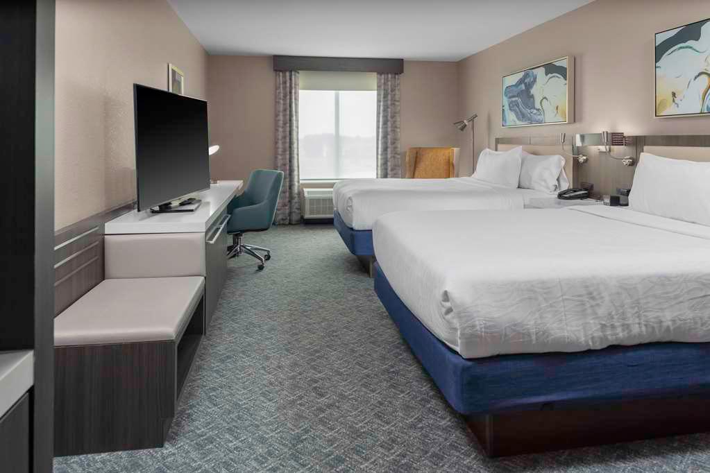 Hilton Garden Inn Fort Wayne North photo 2
