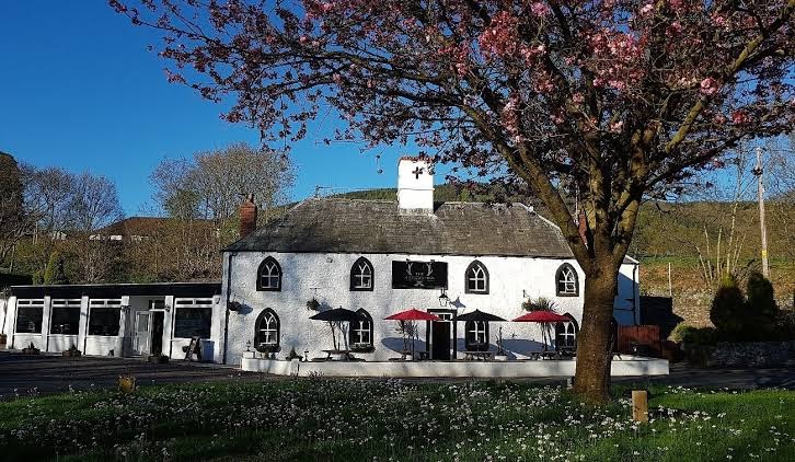 Auldgirth Inn