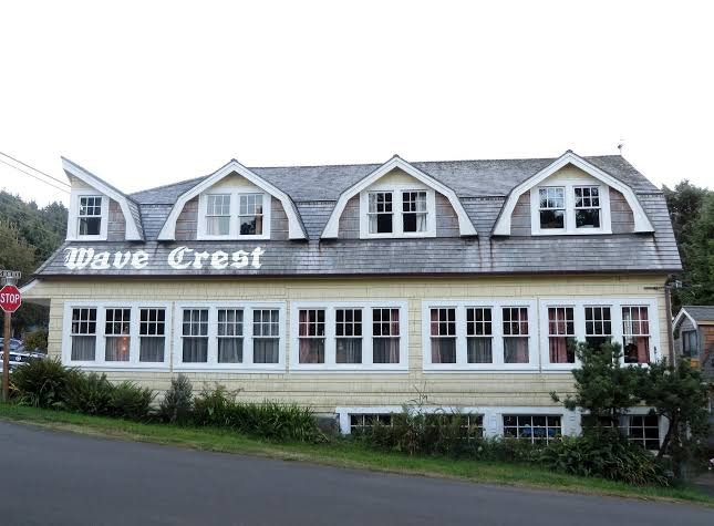 Wave Crest Inn