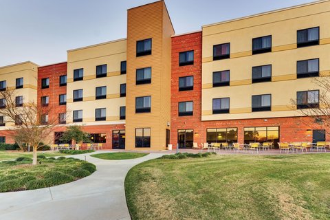Fairfield by Marriott Inn & Suites Dunn I-95