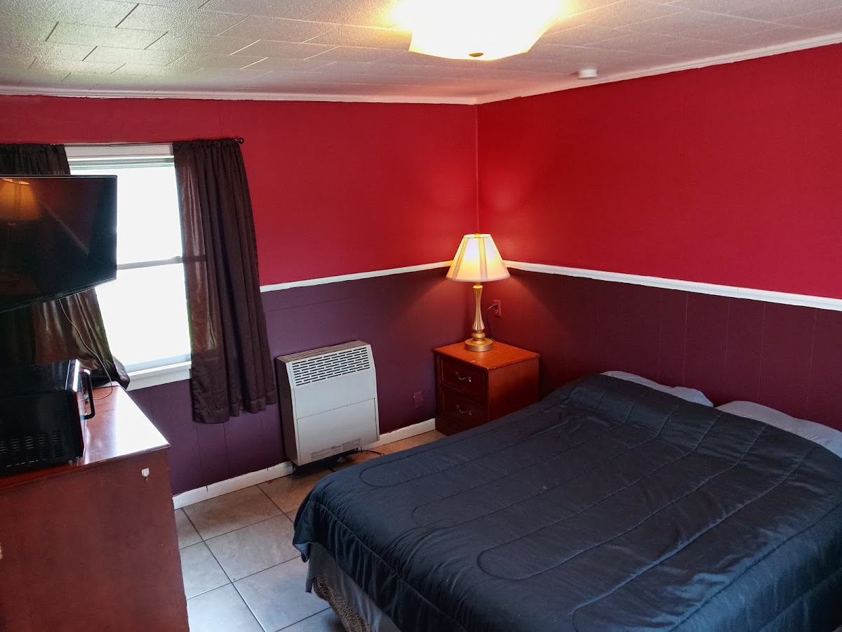 Napoleon Motor Inn photo 2
