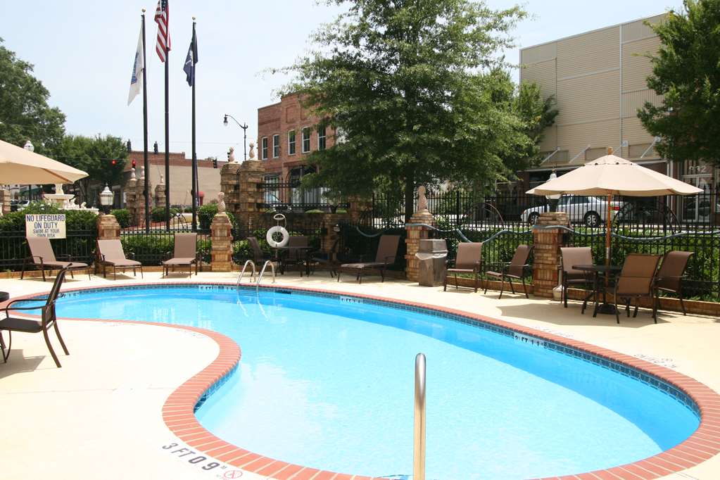 Hampton Inn Newberry-Opera House photo 3