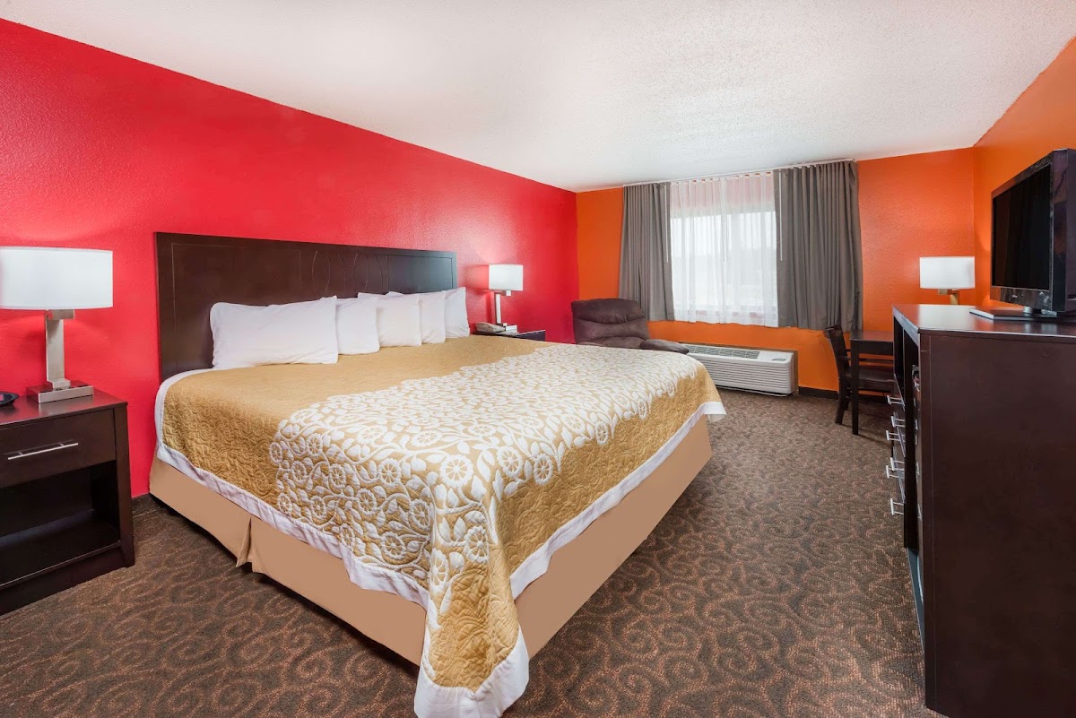 Days Inn by Wyndham Mexico photo 2