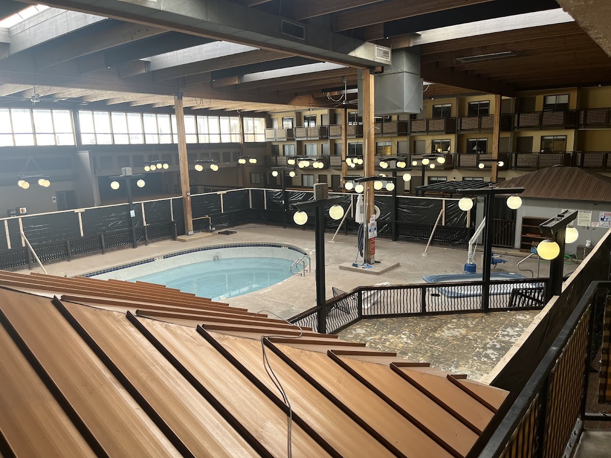 Ramada Plaza by Wyndham Gillette Conference Center photo 3