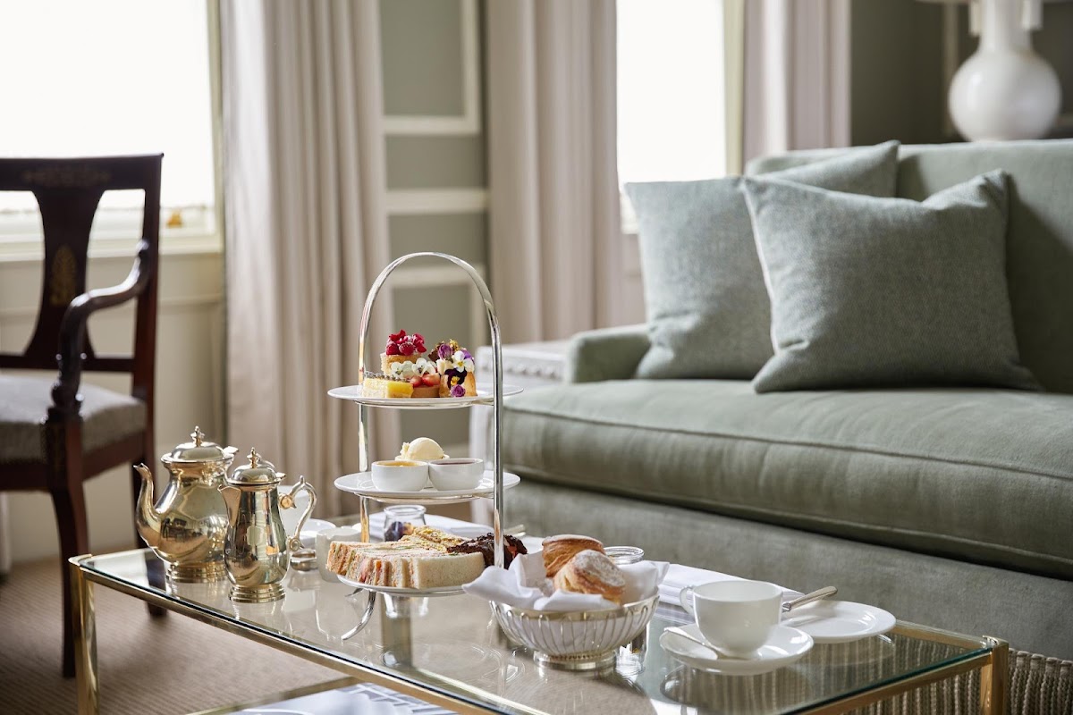 The Egerton House Hotel photo 2