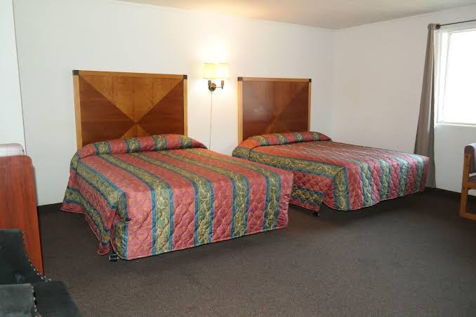 River Park Inn photo 2