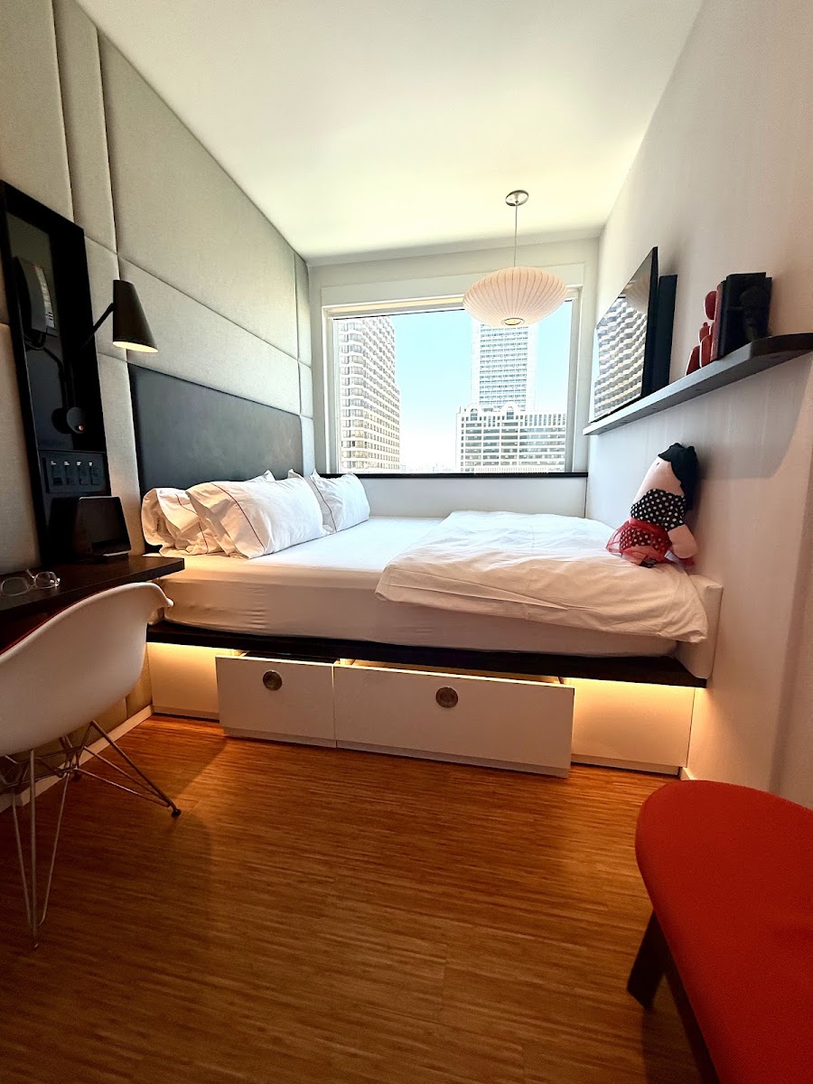 citizenM San Francisco Union Square photo 2