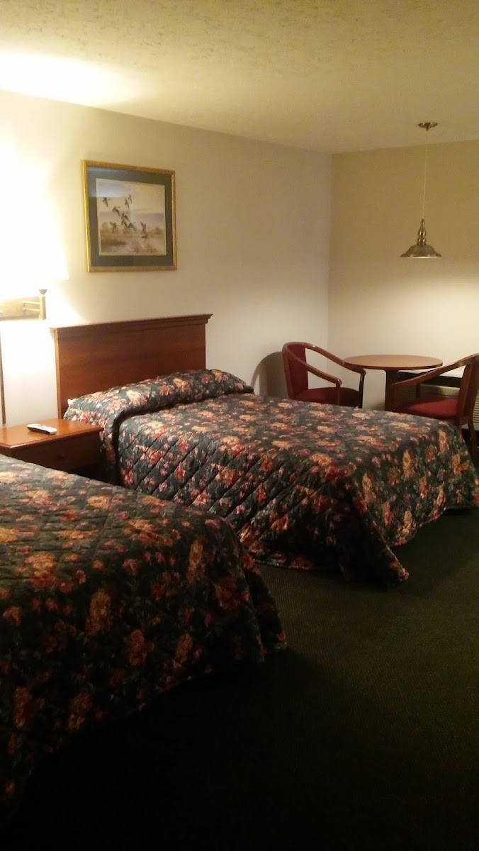 Journey's End Lodge photo 2