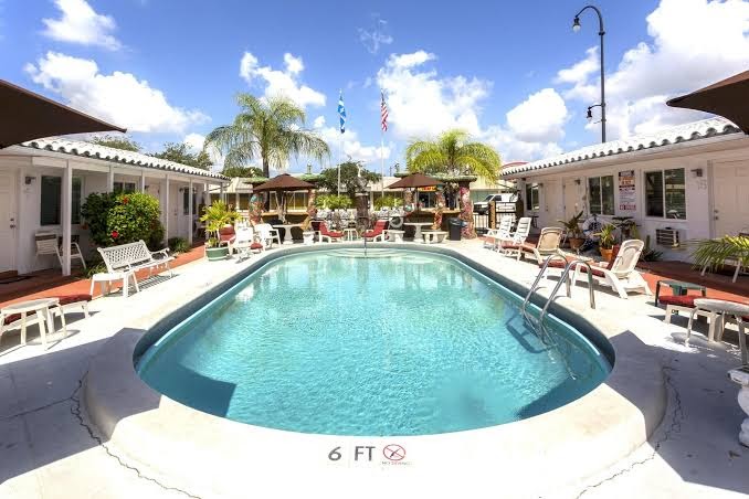 Green Seas Motel