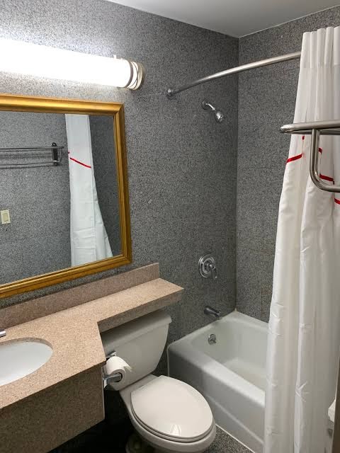 Red Roof Inn Copiague photo 3