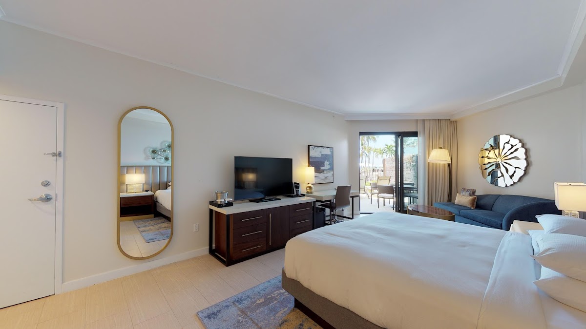 Hilton Marco Island Beach Resort and Spa photo 2