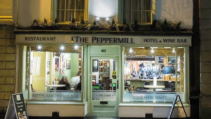 The Peppermill Town House Hotel Restaurant and Wine Bar photo 3