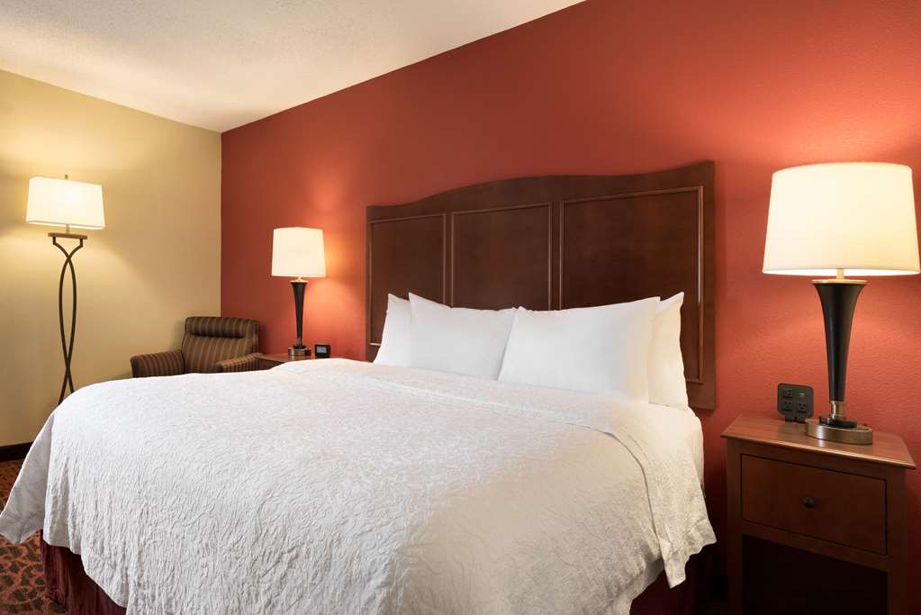 Hampton Inn Battle Creek photo 3