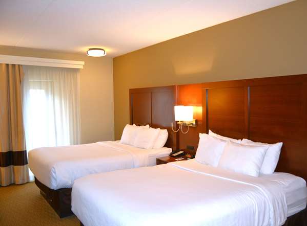 Comfort Inn Lancaster at Rockvale photo 2