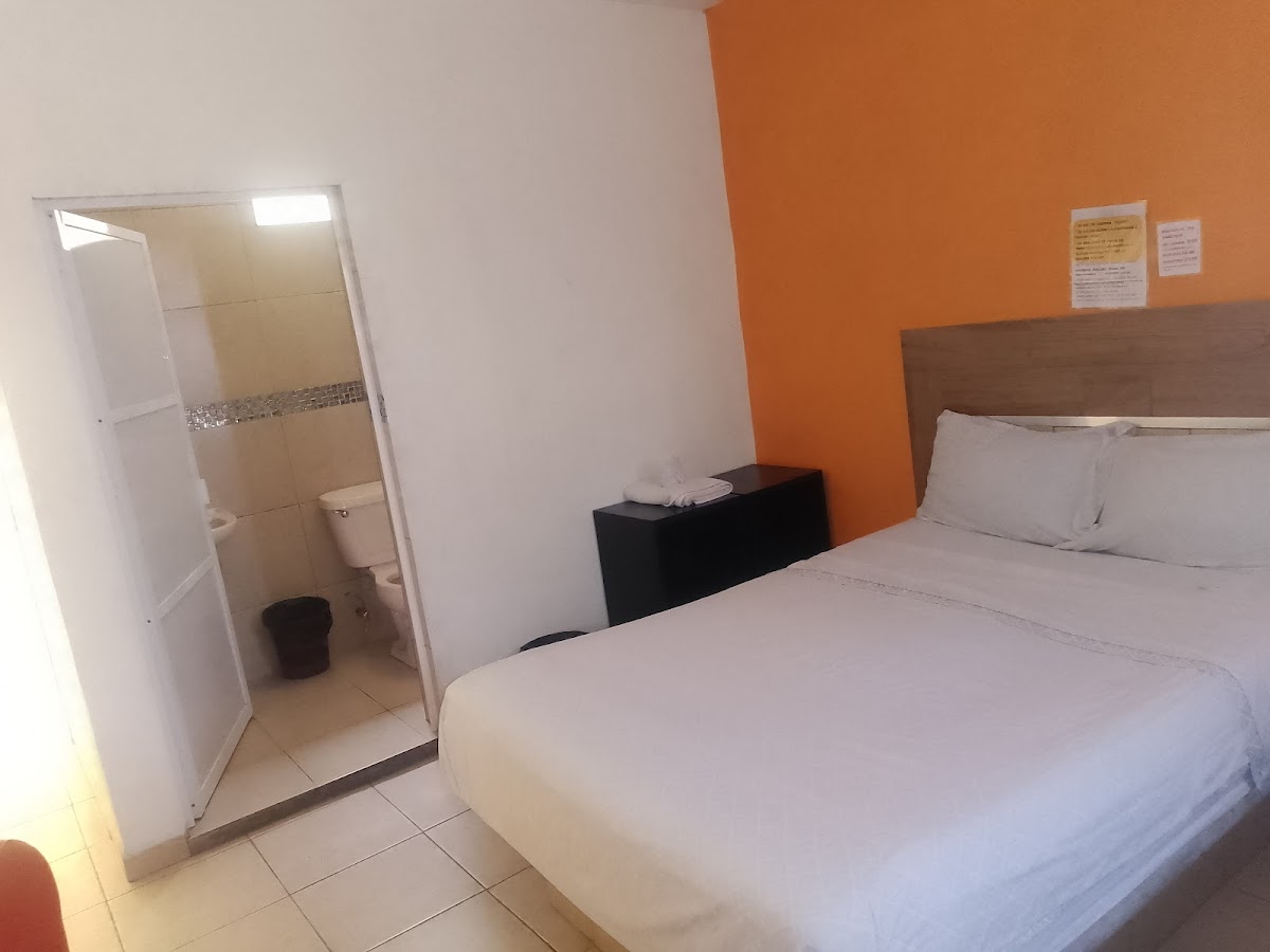 Hotel Motel Luxor