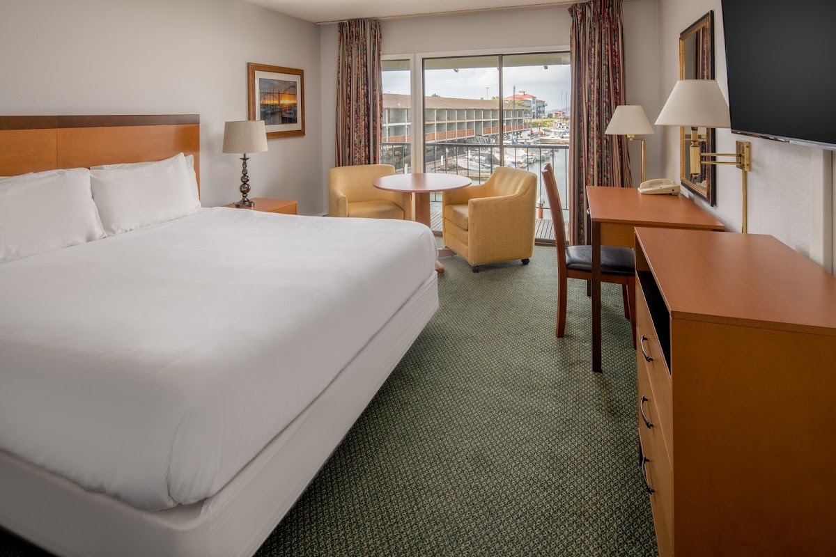Astoria Riverwalk Inn photo 2