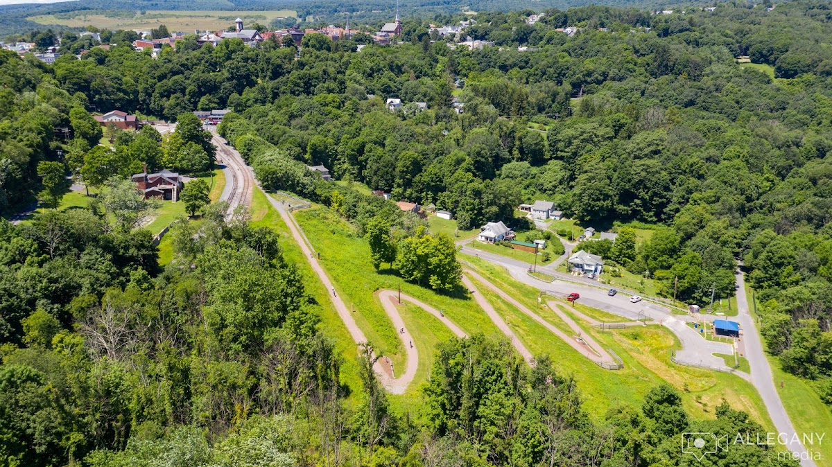 Trail Inn Lodging & Campground